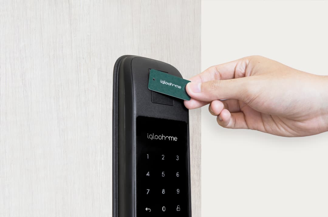 Types of access on a smart lock