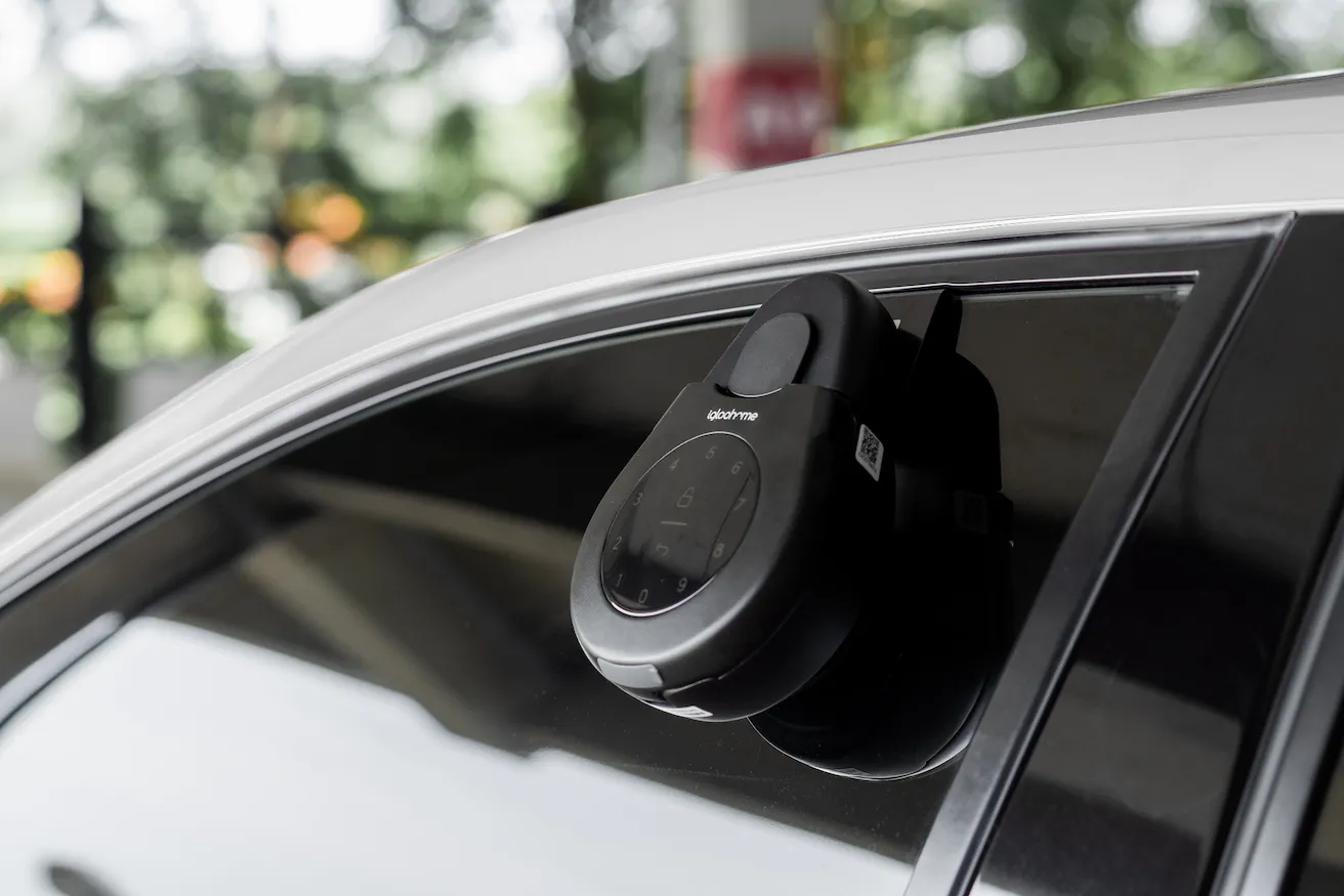 Enhancing Car Sharing Experiences with Our Smart Keybox 3 and Car Sharing Kit
